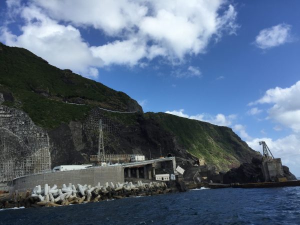 青ヶ島、断崖絶壁が作り出す絶景の島【青ヶ島編：1】 | NATURES