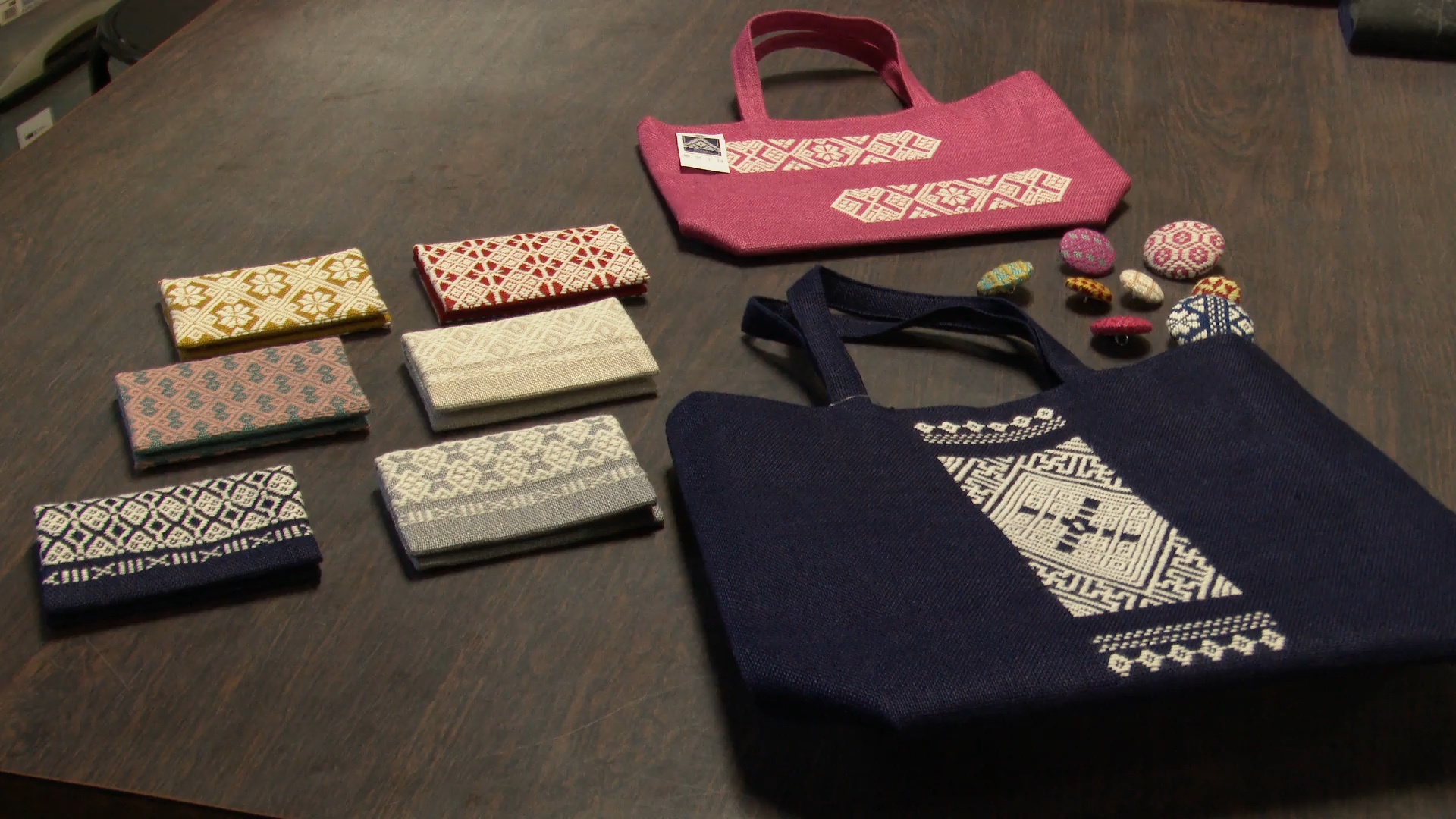 青森の伝統工芸「津軽こぎん刺し」の魅力に触れる | NATURES. | 自然