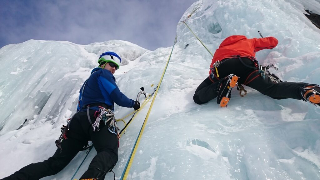 ice-climber-1247613_1280-